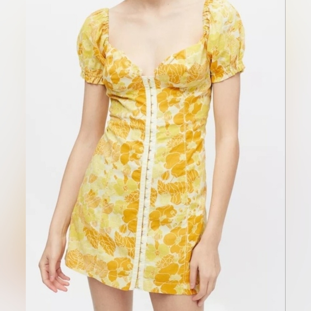 Urban Outfitters Britney Hook & Eye Mini Dress Yellow Floral Print Sz S/P